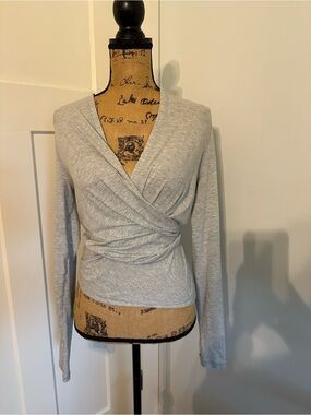 Ivivva Lululemon Lite Gray Wrap-Front Long Sleeve Top Cardigan GIRL’S 14
